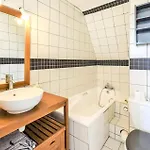 2 Bedroom Gorgeous In